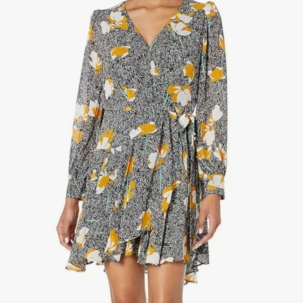 Anthropologie ASTR the label Women's Floral Garden Aja Mini Wrap Dress Sz Small - Picture 2 of 16